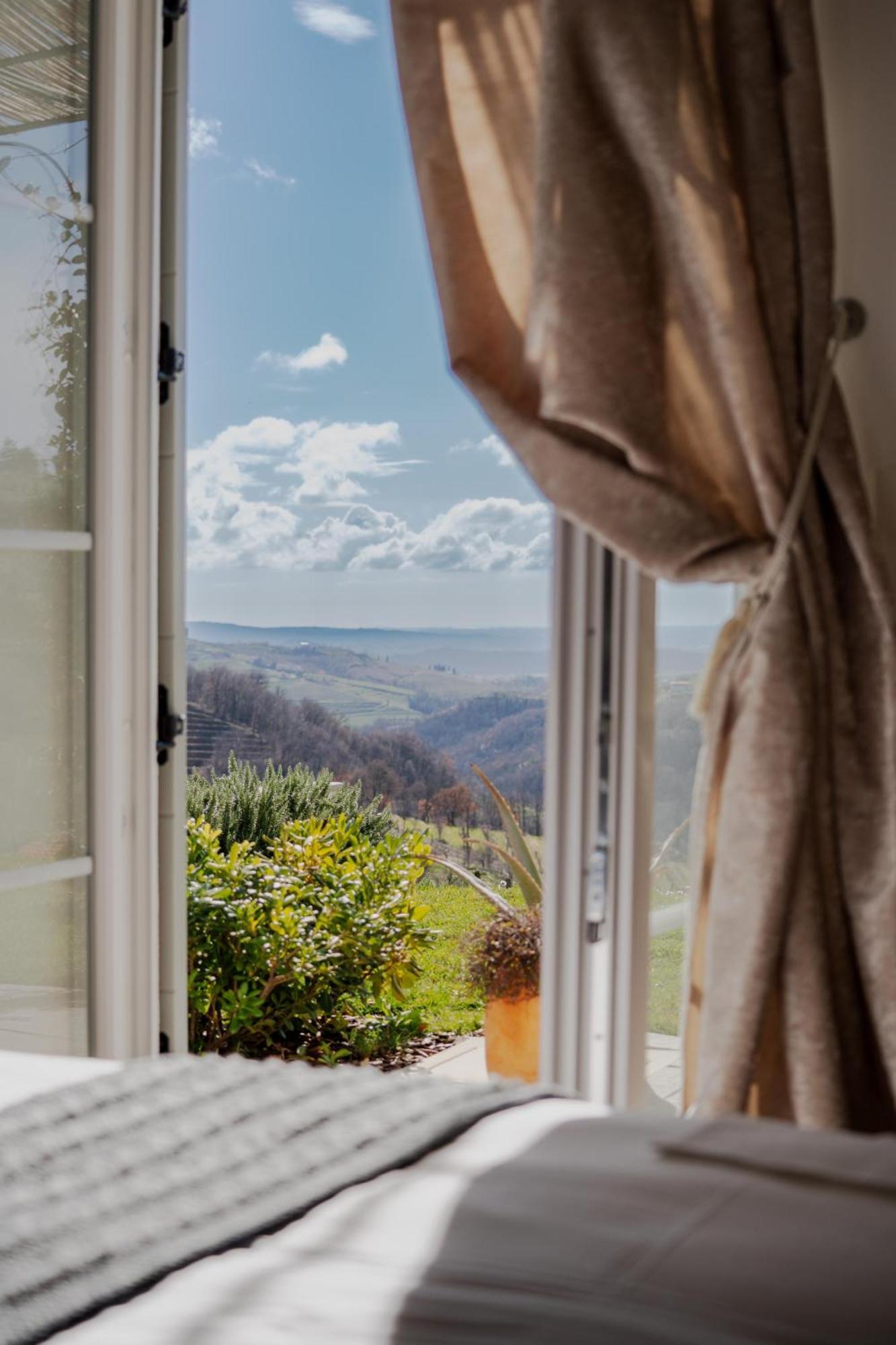 Peterc Vineyard Estate Bed & Breakfast Kojsko Exterior photo